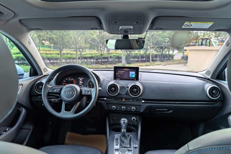 Used Audi A3 2020 Limousine 35 TFSI Fashion Edition China VI Emission Standard Interior 3