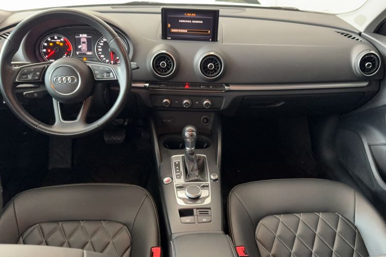 Used Audi A3 2020 Sportback 35 TFSI Ambition China VI Interior 3
