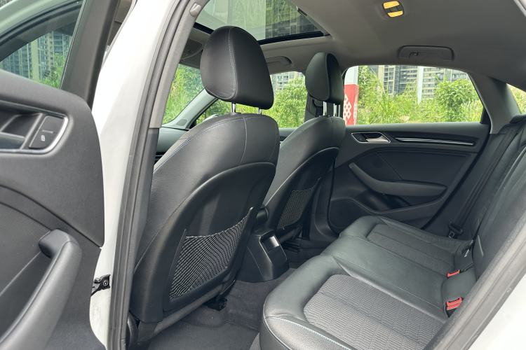 Used Audi A3 2020 Limousine 35 TFSI Fashion Edition China VI Emission Standard Interior 3