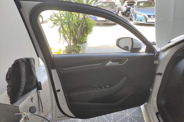 Used Audi A3 2020 Sportback 35 TFSI Fashion Edition China VI Emission Standard Interior 4