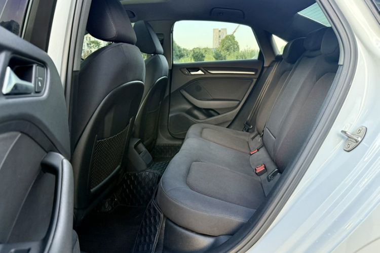 Used Audi A3 2020 Restyled Limousine 35 TFSI Ambition Version China VI Interior 4