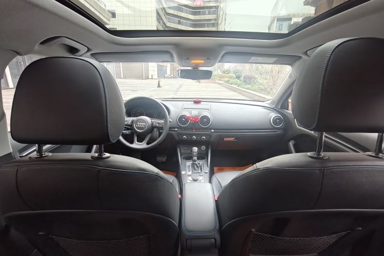 Used Audi A3 2020 Limousine 35 TFSI Fashion Edition China VI Emission Standard Interior 4
