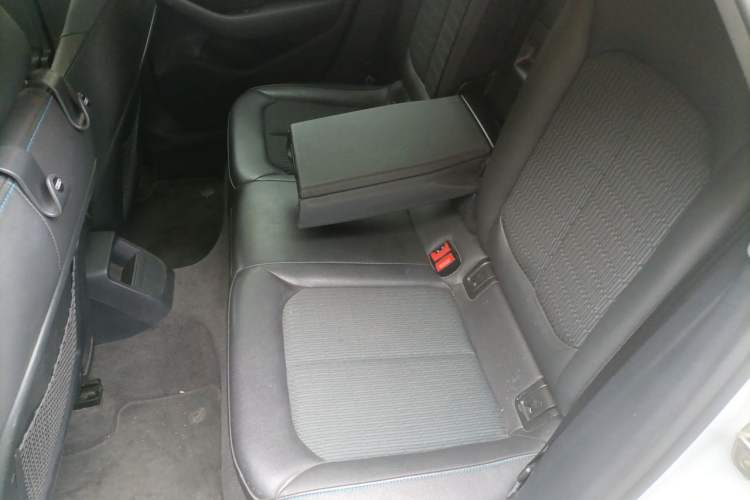 Used Audi A3 2020 Sportback 35 TFSI Fashion Edition China VI Emission Standard Interior 4