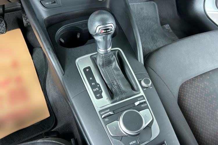 Used Audi A3 2020 Restyled Sportback 35 TFSI Entry-Level China VI Emission Standard Interior 4