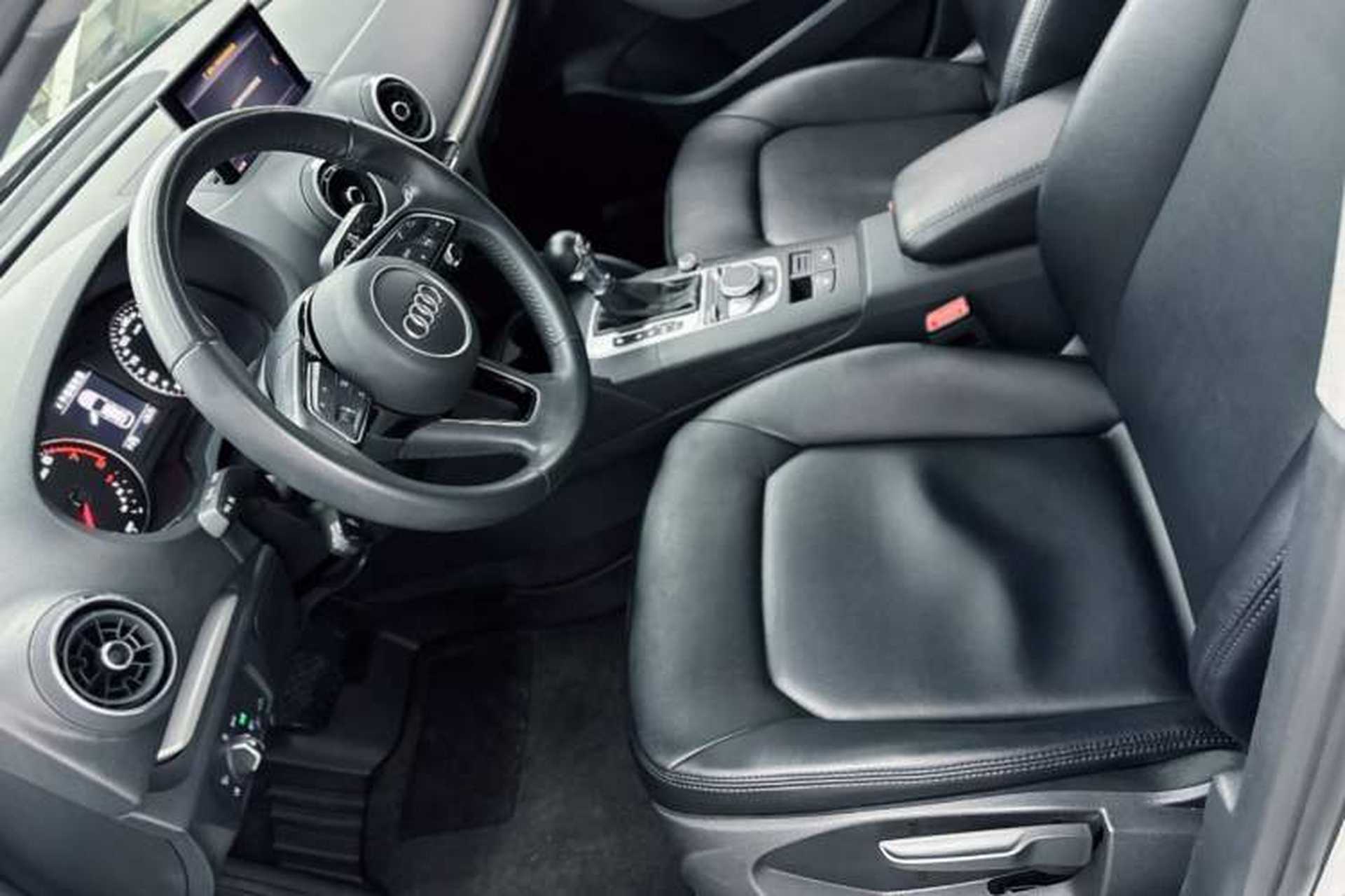 Used Audi A3 2020 Restyled Sportback 35 TFSI Entry-Level China VI Emission Standard Interior 5