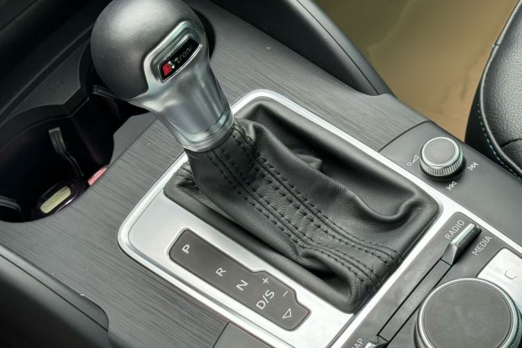 Used Audi A3 2020 Sportback 35 TFSI Fashion Edition China VI Emission Standard Interior 5
