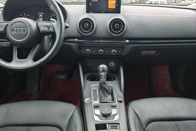 Used Audi A3 2020 Sportback 35 TFSI Fashion Edition China VI Emission Standard Interior 5