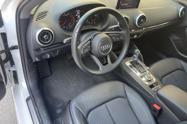 Used Audi A3 2020 Limousine 35 TFSI Fashion Edition China VI Emission Standard Interior 6