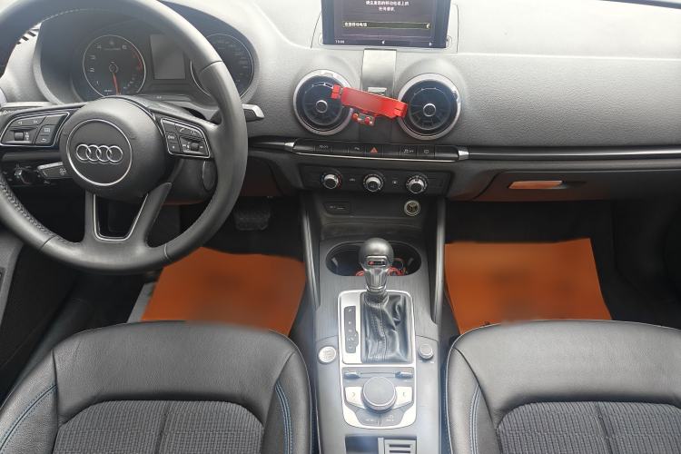 Used Audi A3 2020 Limousine 35 TFSI Fashion Edition China VI Emission Standard Interior 6