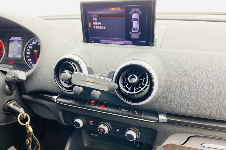 Used Audi A3 2020 Limousine 35 TFSI Fashion Edition China VI Emission Standard Interior 6