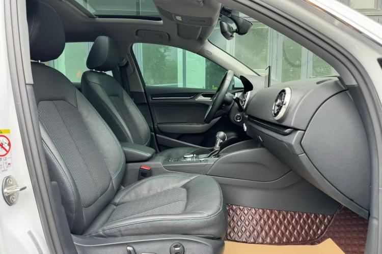 Used Audi A3 2020 Sportback 35 TFSI Fashion Edition China VI Emission Standard Interior 6