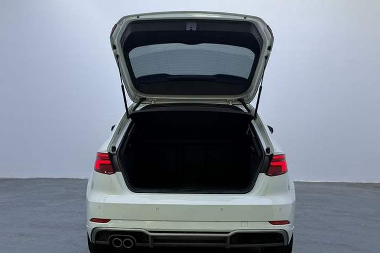 Used Audi A3 2020 Sportback 35 TFSI Fashion Edition China VI Emission Standard Interior 7