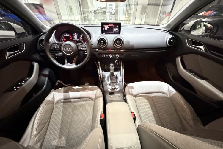 Used Audi A3 2020 Limousine 35 TFSI Fashion Edition China VI Emission Standard Interior 7