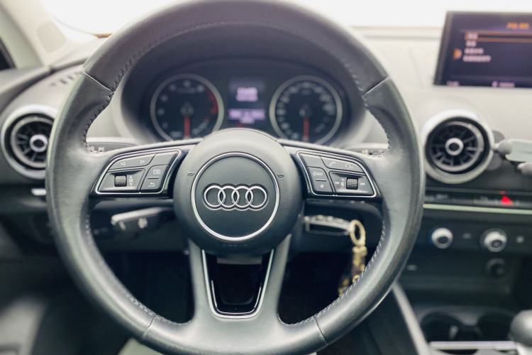 Used Audi A3 2020 Limousine 35 TFSI Fashion Edition China VI Emission Standard Interior 8