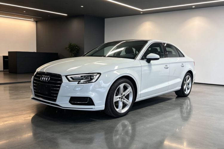 Used Audi A3 2020 Restyled Limousine 35 TFSI Ambition Version China VI Guazi used car, China used car export, Used car for sale, Used  cars, Cheapest cars for sale