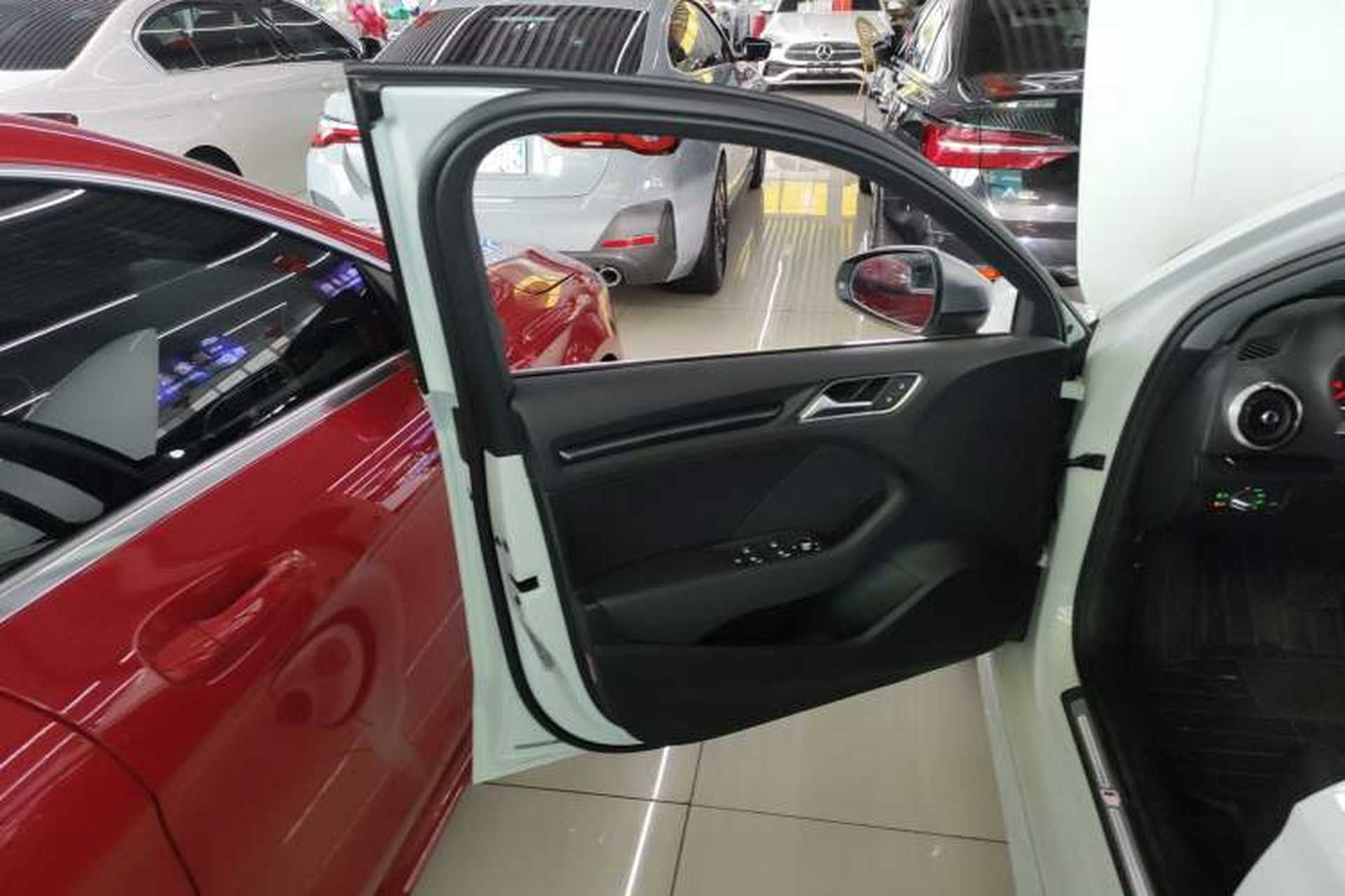 Used Audi A3 2020 Limousine 35 TFSI Fashion Edition China VI Emission Standard Left Front Door Interior