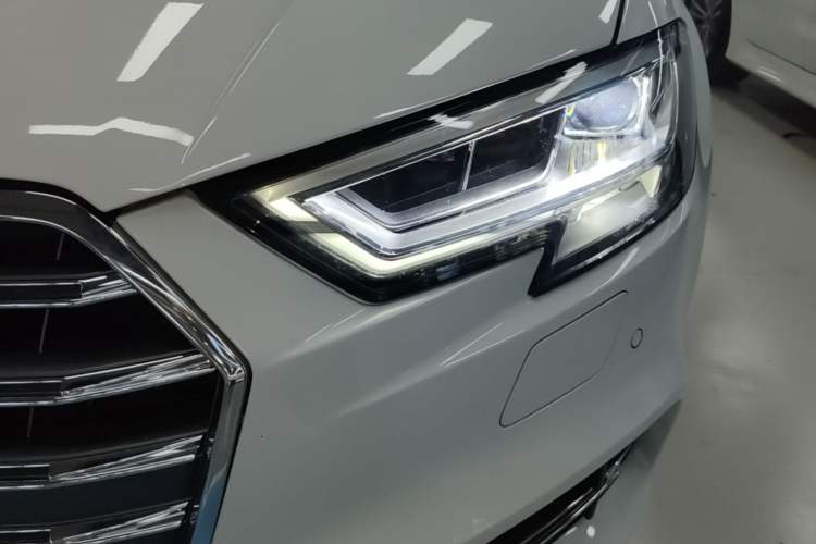 Used Audi A3 2020 Limousine 35 TFSI Fashion Edition China VI Emission Standard Left Front Headlight