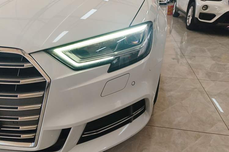Used Audi A3 2020 Limousine 35 TFSI Fashion Edition China VI Emission Standard Left Front Headlight