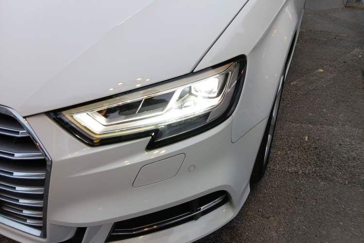 Used Audi A3 2020 Sportback 35 TFSI Fashion Edition China VI Emission Standard Left Front Headlight
