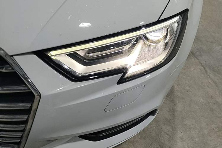 Used Audi A3 2020 Restyled Limousine 35 TFSI Ambition Version China VI Left Front Headlight