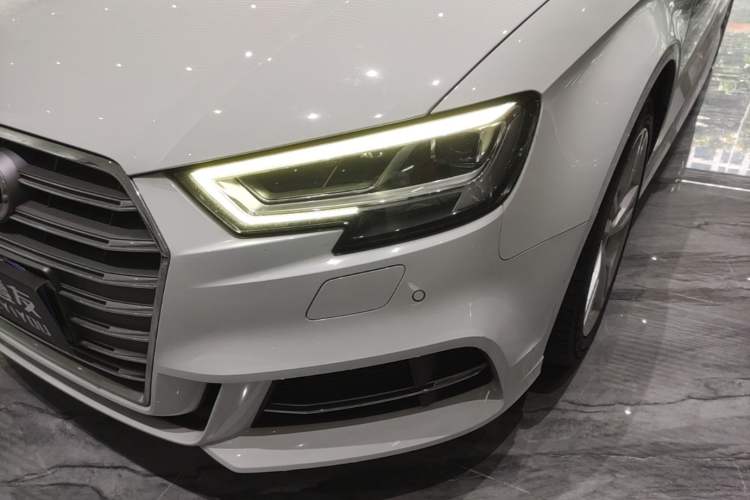 Used Audi A3 2020 Limousine 35 TFSI Fashion Edition China VI Emission Standard Left Front Headlight
