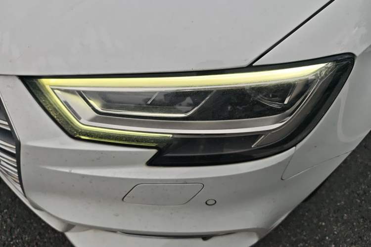 Used Audi A3 2020 Limousine 35 TFSI Fashion Edition China VI Emission Standard Left Front Headlight