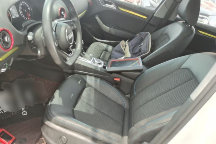 Used Audi A3 2020 Limousine 35 TFSI Fashion Edition China VI Emission Standard Left Front Seat