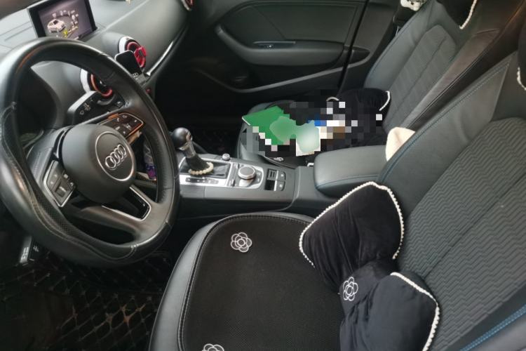 Used Audi A3 2020 Limousine 35 TFSI Fashion Edition China VI Emission Standard Left Front Seat