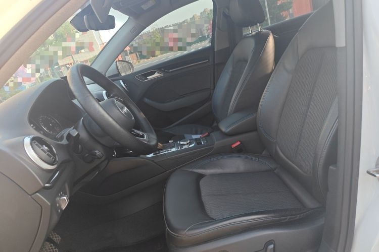 Used Audi A3 2020 Limousine 35 TFSI Fashion Edition China VI Emission Standard Left Front Seat