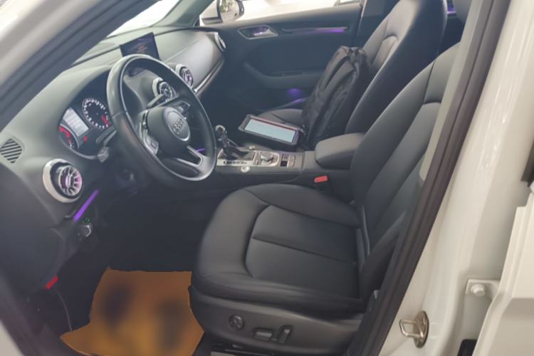 Used Audi A3 2020 Limousine 35 TFSI Fashion Edition China VI Emission Standard Left Front Seat