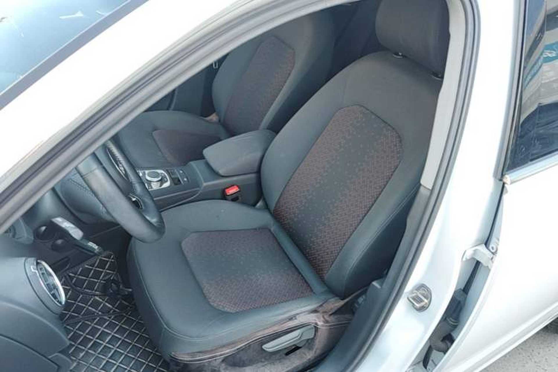 Used Audi A3 2020 Sportback 35 TFSI Ambition China VI Left Front Seat