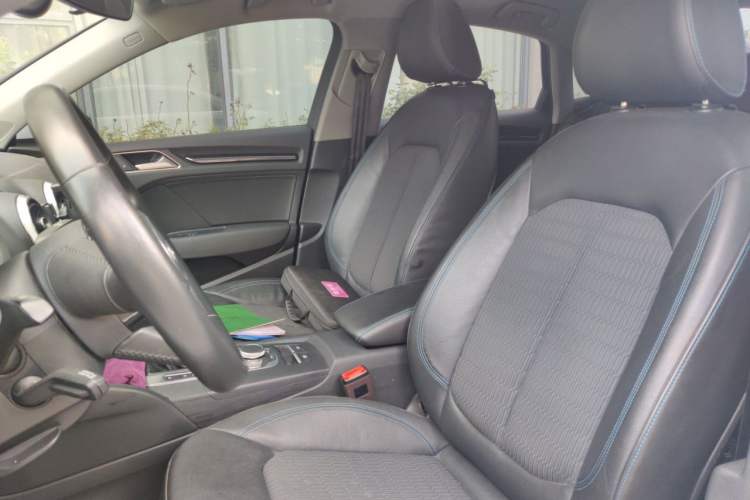 Used Audi A3 2020 Limousine 35 TFSI Fashion Edition China VI Emission Standard Left Front Seat