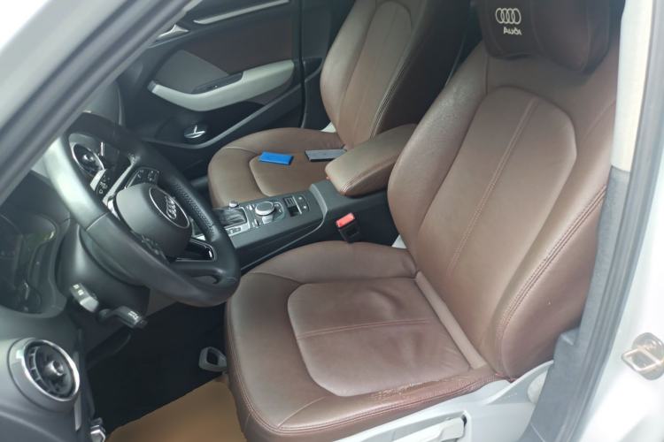 Used Audi A3 2020 Restyled Limousine 35 TFSI Ambition Version China VI Left Front Seat