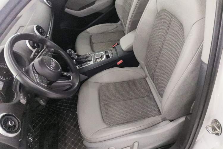 Used Audi A3 2020 Limousine 35 TFSI Style Edition China VI Emission Standard Left Front Seat