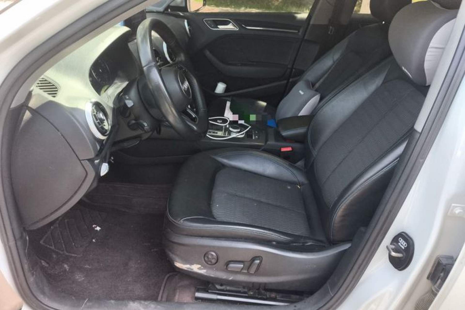 Used Audi A3 2020 Limousine 35 TFSI Fashion Edition China VI Emission Standard Left Front Seat