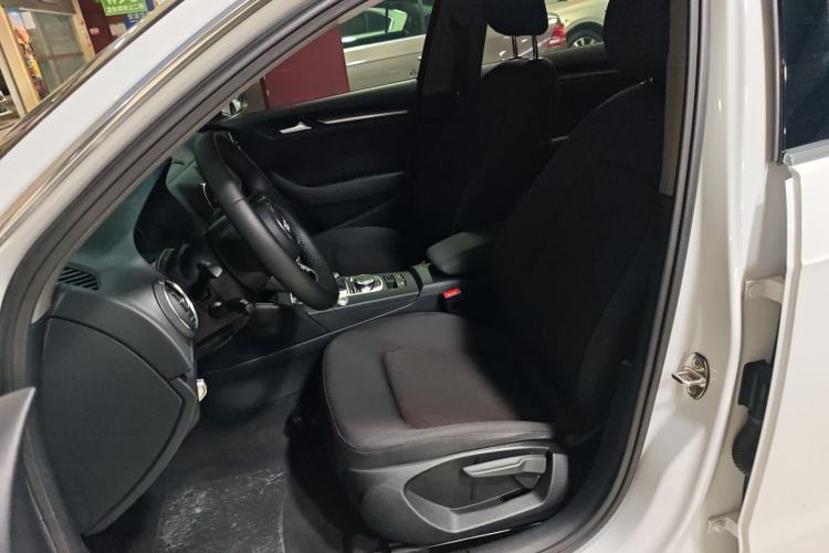 Used Audi A3 2020 Restyled Sportback 35 TFSI Entry-Level China VI Emission Standard Left Front Seat