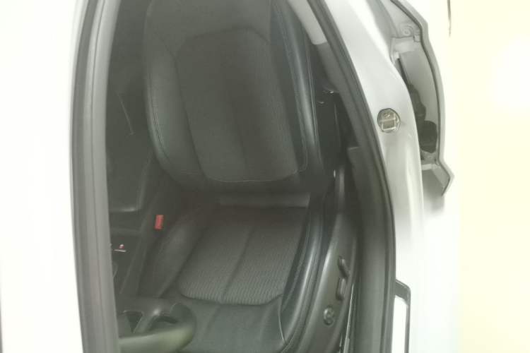 Used Audi A3 2020 Limousine 35 TFSI Fashion Edition China VI Emission Standard Left Front Seat