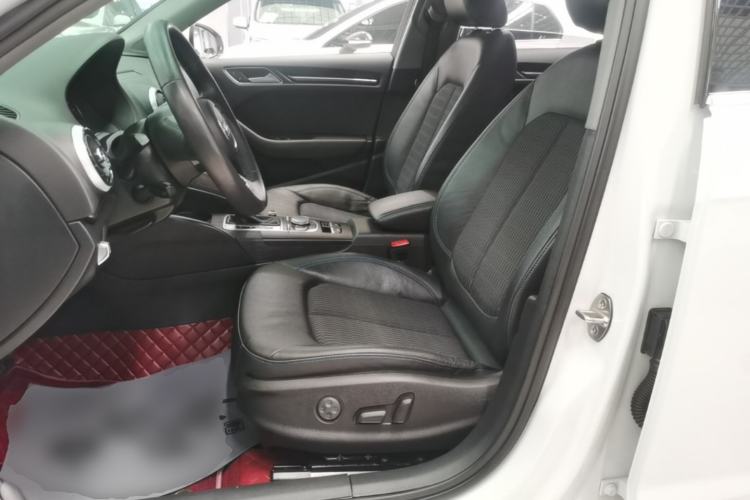 Used Audi A3 2020 Sportback 35 TFSI Fashion Edition China VI Emission Standard Left Front Seat