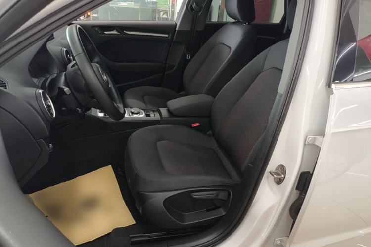 Used Audi A3 2020 Restyled Sportback 35 TFSI Entry-Level China VI Emission Standard Left Front Seat