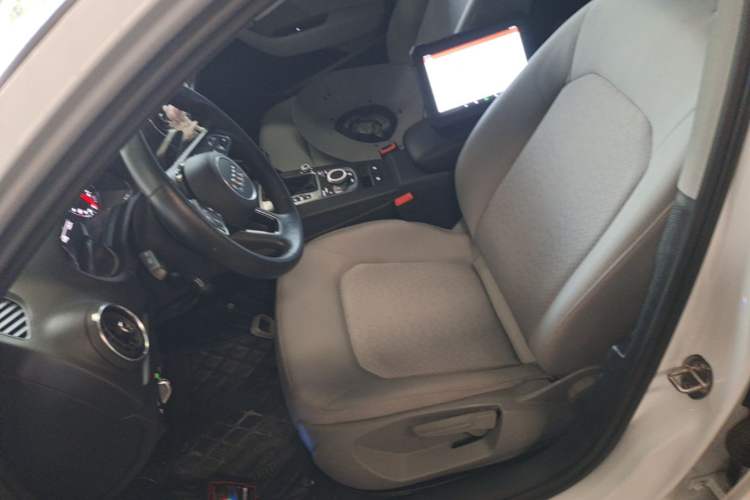 Used Audi A3 2020 Limousine 35 TFSI Ambition China VI Left Front Seat