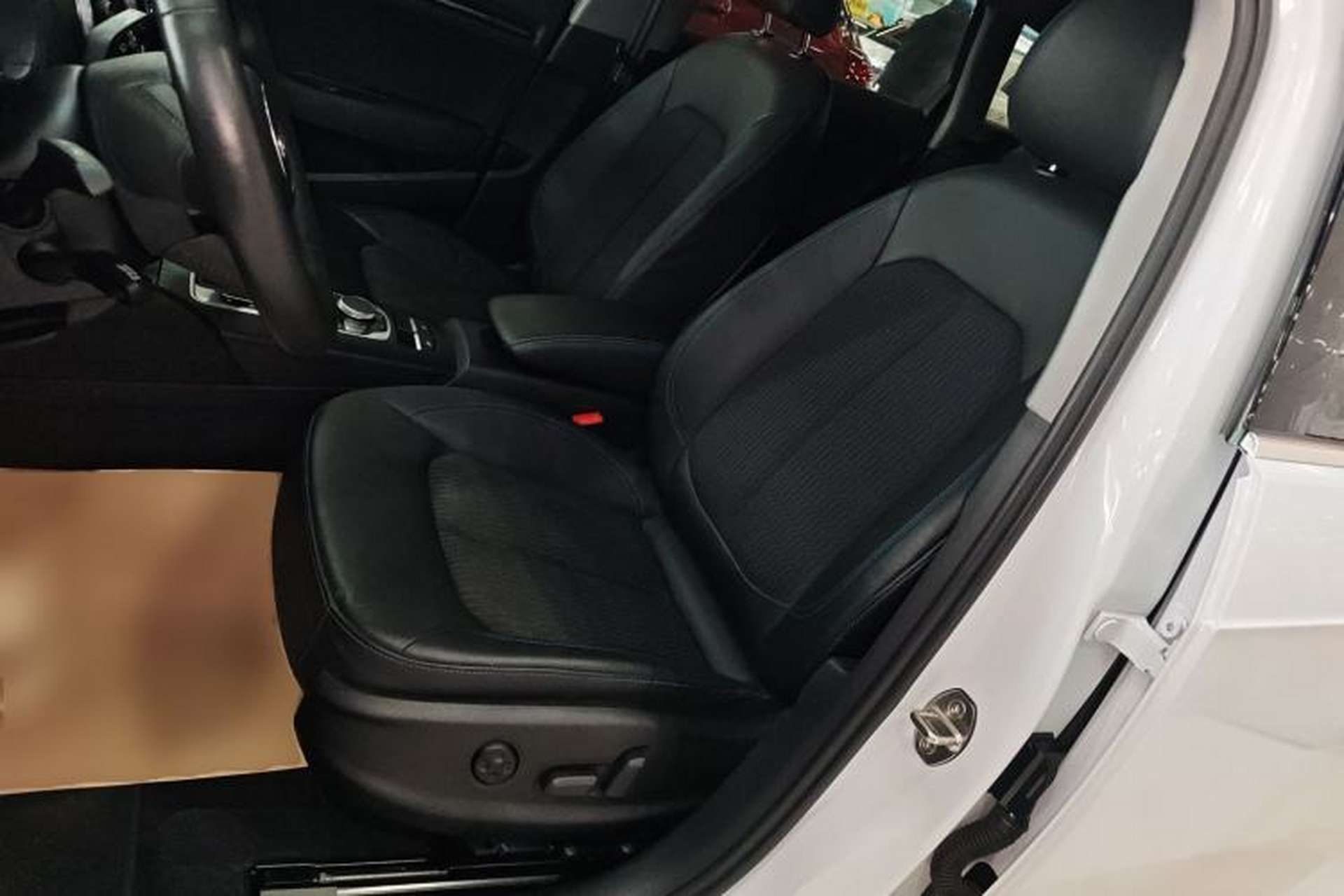 Used Audi A3 2020 Sportback 35 TFSI Fashion Edition China VI Emission Standard Left Front Seat