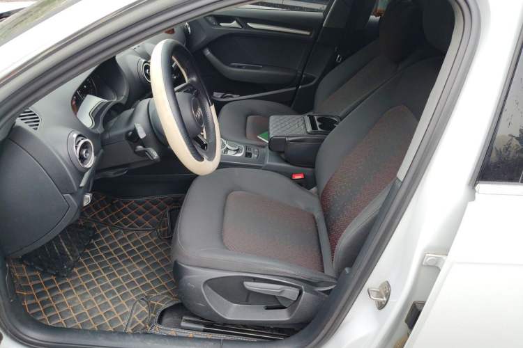 Used Audi A3 2020 Sportback 35 TFSI Ambition China VI Left Front Seat