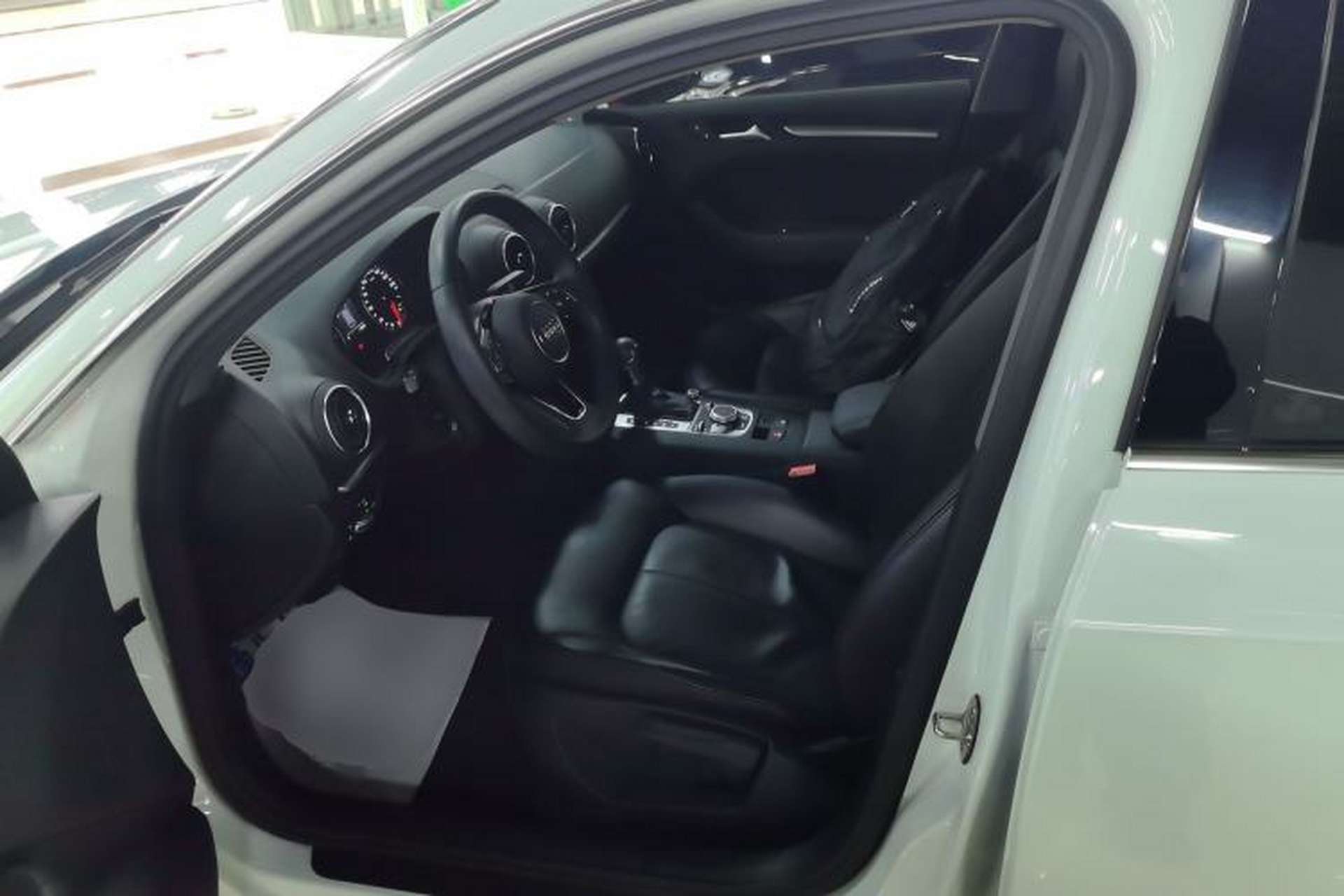 Used Audi A3 2020 Restyled Sportback 35 TFSI Entry-Level China VI Emission Standard Left Front Seat