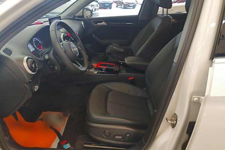 Used Audi A3 2020 Limousine 35 TFSI Fashion Edition China VI Emission Standard Left Front Seat