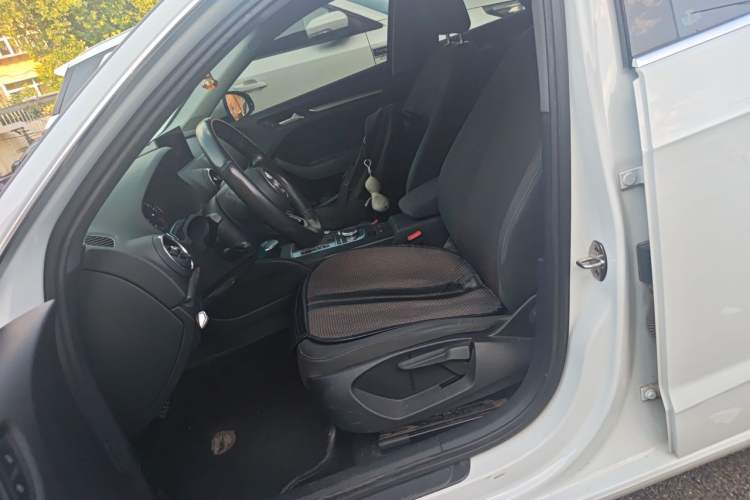 Used Audi A3 2020 Sportback 35 TFSI Ambition China VI Left Front Seat