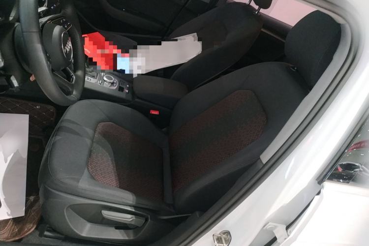 Used Audi A3 2020 Restyled Sportback 35 TFSI Entry-Level China VI Emission Standard Left Front Seat