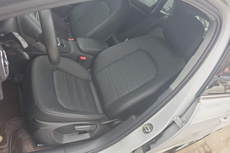 Used Audi A3 2020 Sportback 35 TFSI Ambition China VI Left Front Seat