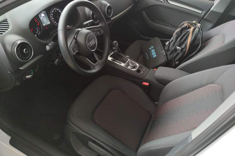 Used Audi A3 2020 Sportback 35 TFSI Ambition China VI Left Front Seat