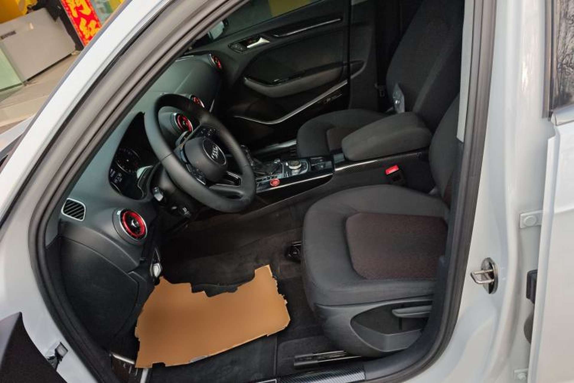 Used Audi A3 2020 Restyled Sportback 35 TFSI Entry-Level China VI Emission Standard Left Front Seat