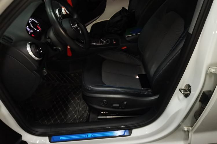 Used Audi A3 2020 Limousine 35 TFSI Fashion Edition China VI Emission Standard Left Front Seat